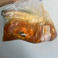 บ้านใหญ่ ผัดไทยเตาถ่าน ดินแดง