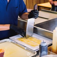 กูโรตีชาชัก Guroti อนุสาวรีย์ชัยฯ