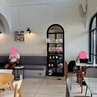 บรรยากาศ Varen BKK Varen BKK