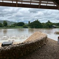 Roccia Cafe ร็อคเซียคาเฟ่