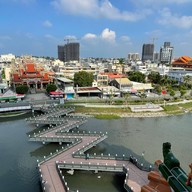 บรรยากาศ Dragon & Tiger Pagodas