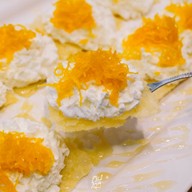 กูโรตีชาชัก Guroti อนุสาวรีย์ชัยฯ