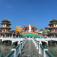 บรรยากาศ Spring And Autumn Pavilions