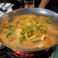 เมนูของร้าน ร้านอุบลแจ่วฮ้อน ราชาเหงือกทอด ซอยศาสนา2