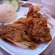 เมนูของร้าน ส่งเฮง ข้าวมันไก่ ไทวัสดุ สาขาเมืองเอก