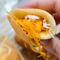 เมนูของร้าน ขนมครกใบเตย สยามสแควร์ซอย 9