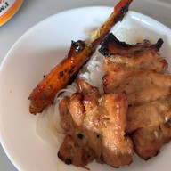 ร้านหมูปิ้งอินทามระซอย 4