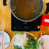 วิรินทร์ แจ่วฮ้อน