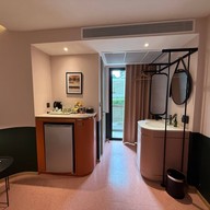 The Quarter Ratchathewi by UHG