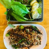 วิรินทร์ แจ่วฮ้อน