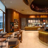 บรรยากาศ Starbucks Central Rama2-1st fl.