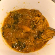 ครัวภูเก็ตxแพงใต้ ข้าวแกงใต้ อาหารตามสั่ง-ซอยสมานมิตร ซอยสมานมิตร