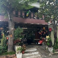 วิรินทร์ แจ่วฮ้อน