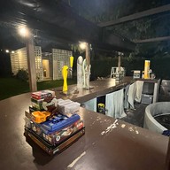 ดมดอกไม้