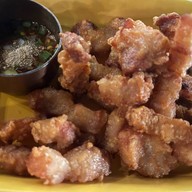 ดมดอกไม้