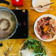 วิรินทร์ แจ่วฮ้อน