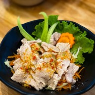 เตี๋ยวเรือเสาวรีย์ เซ็นทรัลนครสวรรค์ เซ็นทรัลนครสวรรค์ ชั้น2