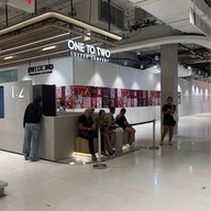 One To Two coffee Robinson lifestyle samutprakarn