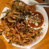 เมนูของร้าน เปี่ยมสุข ขนมจีนน้ำยาใต้ -