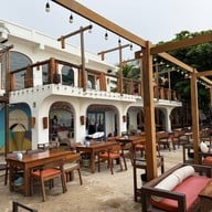 บรรยากาศ Crab House Seafood & Cafe Beachfront