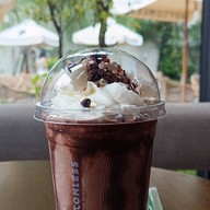 บอททอมเลส สุขุมวิท 33 (Sukhumvit 33)