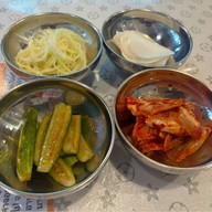 두루치기 ดูรูชิกิ Duruchigi (Korean restaurant)