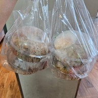 อาหารตามสั่ง แซนวิช สลัดโรล(ตึกหน้าวัดศรีประชา)