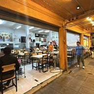 บรรยากาศ ซ้งเป็ดพะโล้ ประดิพัทธ์