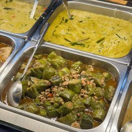 ครัวโอวี (Krua O.V.)