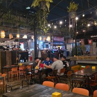 บรรยากาศ ซอย ข่อย แน