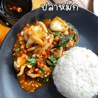 หมูล่องเรือ ก๋วยเตี๋ยวเรือ
