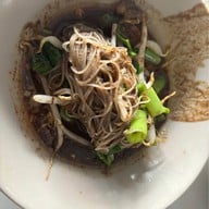 ก๋วยเตี๋ยวเรือ (ป้าเล็ก) เจ้าเก่า