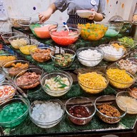 ขนมหวานช้างม่อย