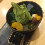 Kyo Roll En เกทเวย์ เอกมัย