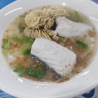 ข้าวต้มปลาอินทรีเจ๊พัช