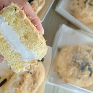 🥐 บ้านขนม  เป็นสุข คาเฟ่ นนทบุรี