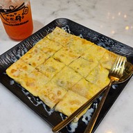 เมนูของร้าน ฟาตินชิ้นสะดุ้ง ฮาลาล ซีคอนศรีนครินทร์ ชั้น2 ฝั่งLotus (หน้าFitness first)