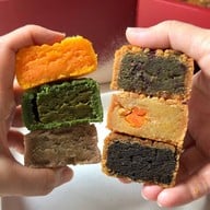 HOLIDAY PASTRY (ฮอลิเดย์ พาสทรี)- เซ็นทรัลเวิลด์