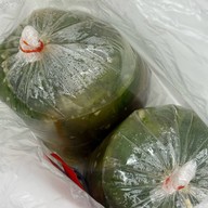 เมนูของร้าน ต้มเลือดหมูศรีย่าน  ก๋วยจั๊บญวน  ก๋วยเตี๋ยวหมูต้มยำ  เย็นตาโฟ ไม่มีสาขา