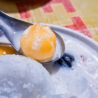 ขนมหวานช้างม่อย