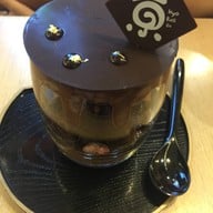 Kyo Roll En เกทเวย์ เอกมัย