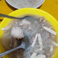 เมนูของร้าน ราดหน้านพดล พุทธมณฑลสาย 3