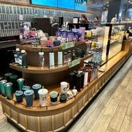 Starbucks เซ็นทรัลพลาซา ศรีราชา