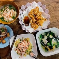 เมนูของร้าน บะหมี่เกี๊ยวสะพานดำ