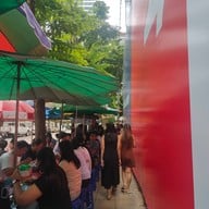 บรรยากาศ เจ๊นุช เตี๋ยวปลา ต้มยำ เย็นตาโฟ