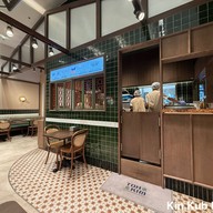 Toh-Kim ข้าวมันไก่โต๊ะคิม Ekkamai Corner