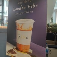 เมนู RiNn Thai tea เอ็มไพร์ ทาวเวอร์