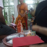 บรรยากาศ วัดเขาวงพระจันทร์