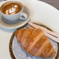 เมนูของร้าน Locals Cafe