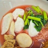 นายฮวด ก๋วยเตี๋ยวลูกชิ้นปลา ทำเอง ซอยพญานาค